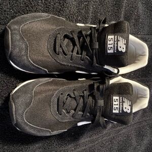 New Balance 515 Men's Black and White Sneakers